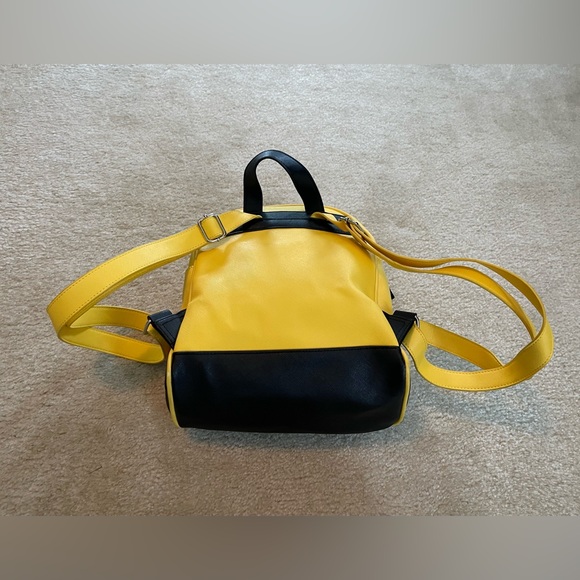 Universal Studios - Mini Backpack - Despicable Me - Minion - Picture 2 of 8